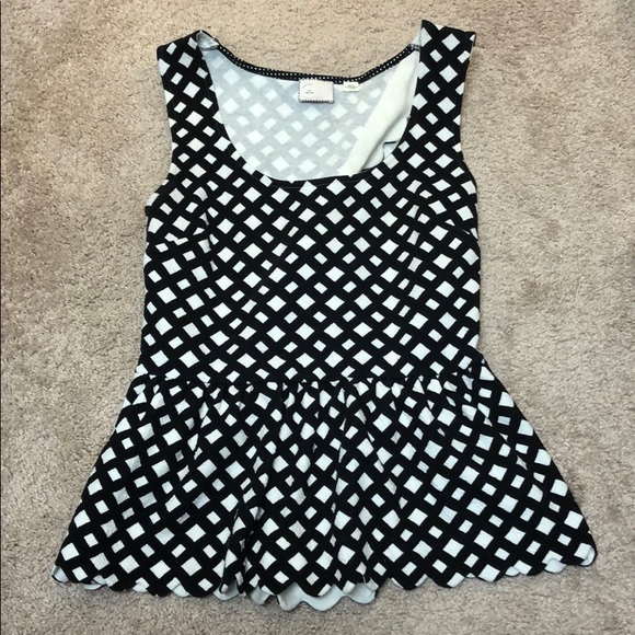 Anthropologie Tops - Anthropologie peplum top